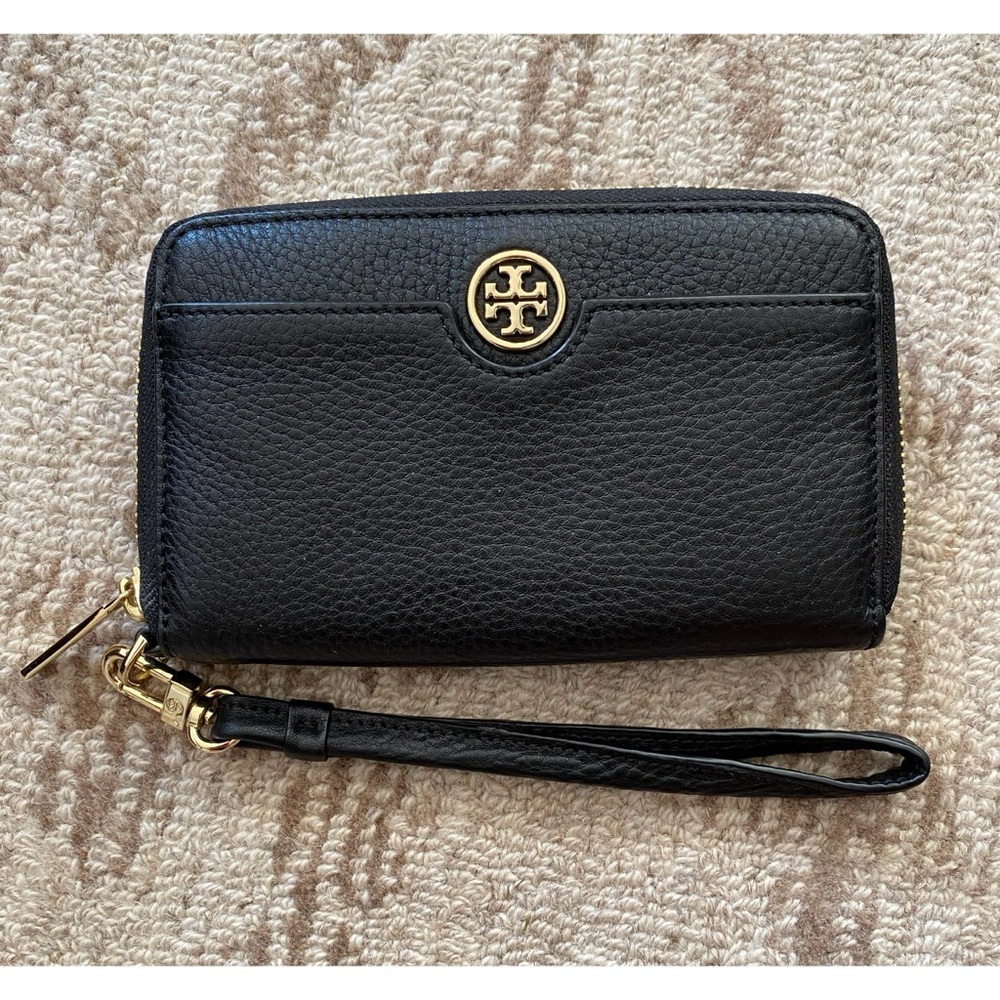 Tory Burch wristlet Clutch
